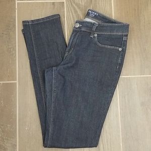 The Limited Skinny Leg 917